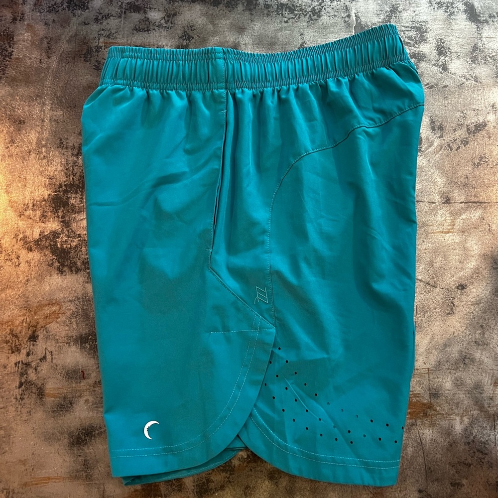 Zyia Mens Shorts small